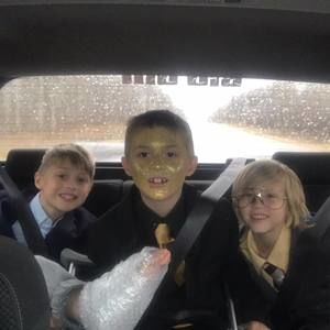 Meet your Posher, Leah